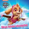 Skye bliver stuntpilot